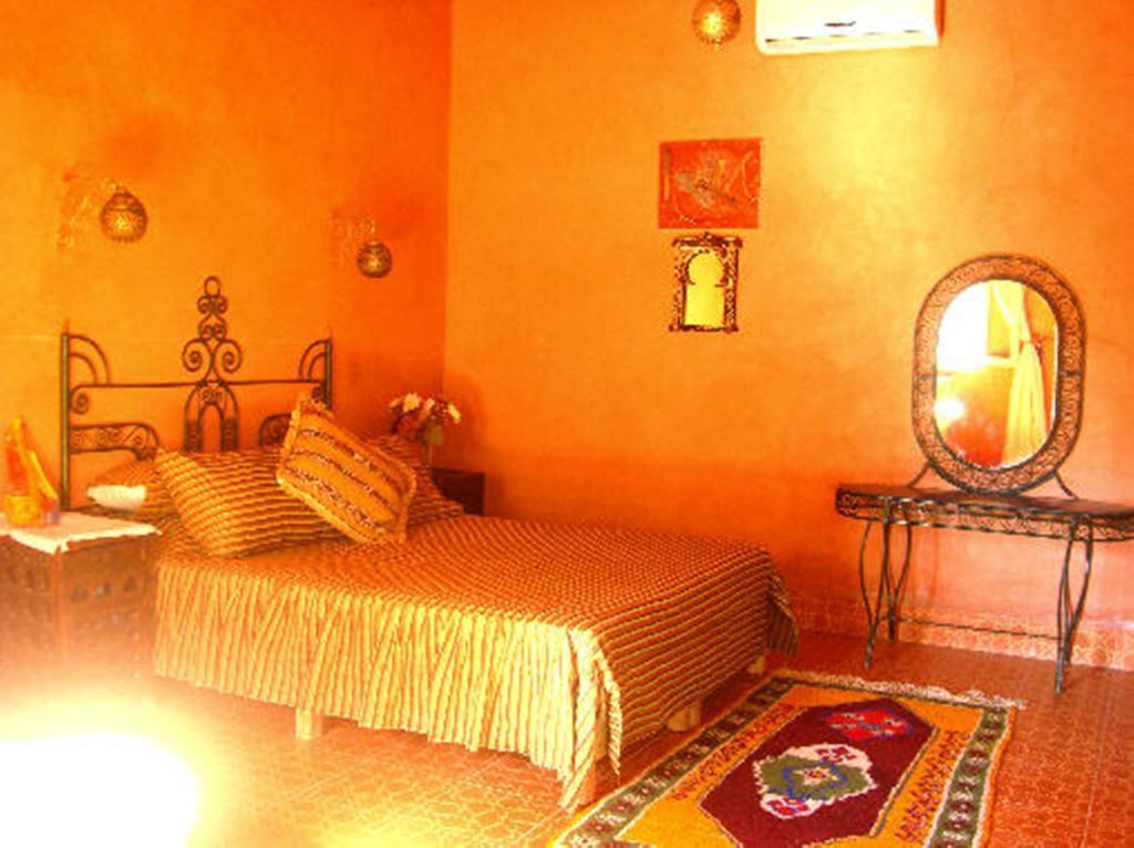 Bed and Breakfast Kasbah Itrane Tamnougalt Экстерьер фото